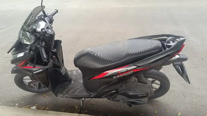 Vario CBS techno 125. CBS dan ISS