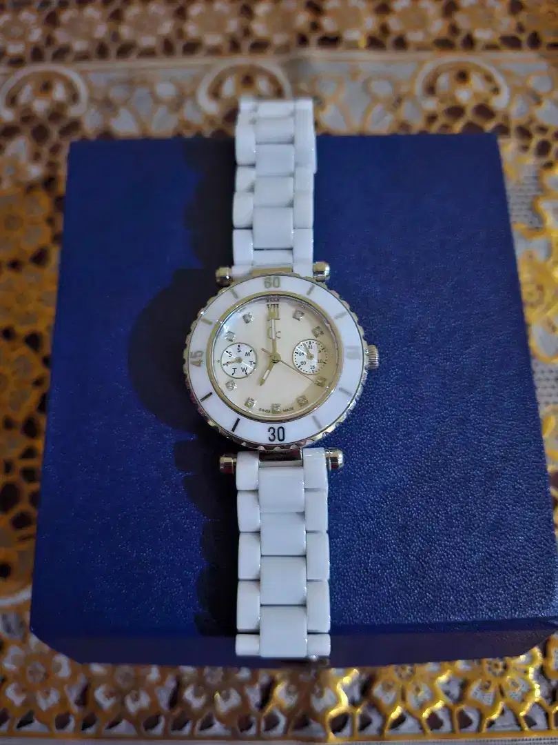 Jam Tangan Wanita Ori merk Guess Collection (Gc)