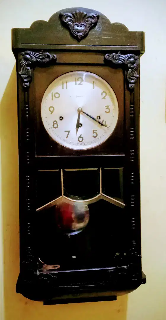 Jam dinding junghans W64 dawai 4 langka