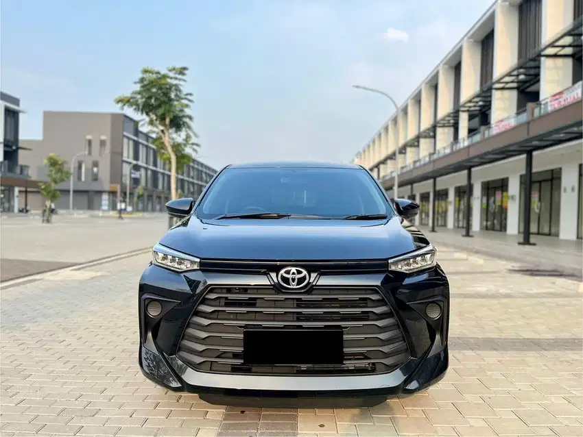 (KM 8 RIBU) Toyota New Avanza E A/T Hitam 2023 GRESS LIKE NEW