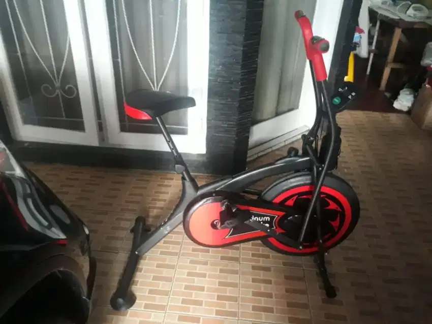 Sepeda statis 2 fungsi