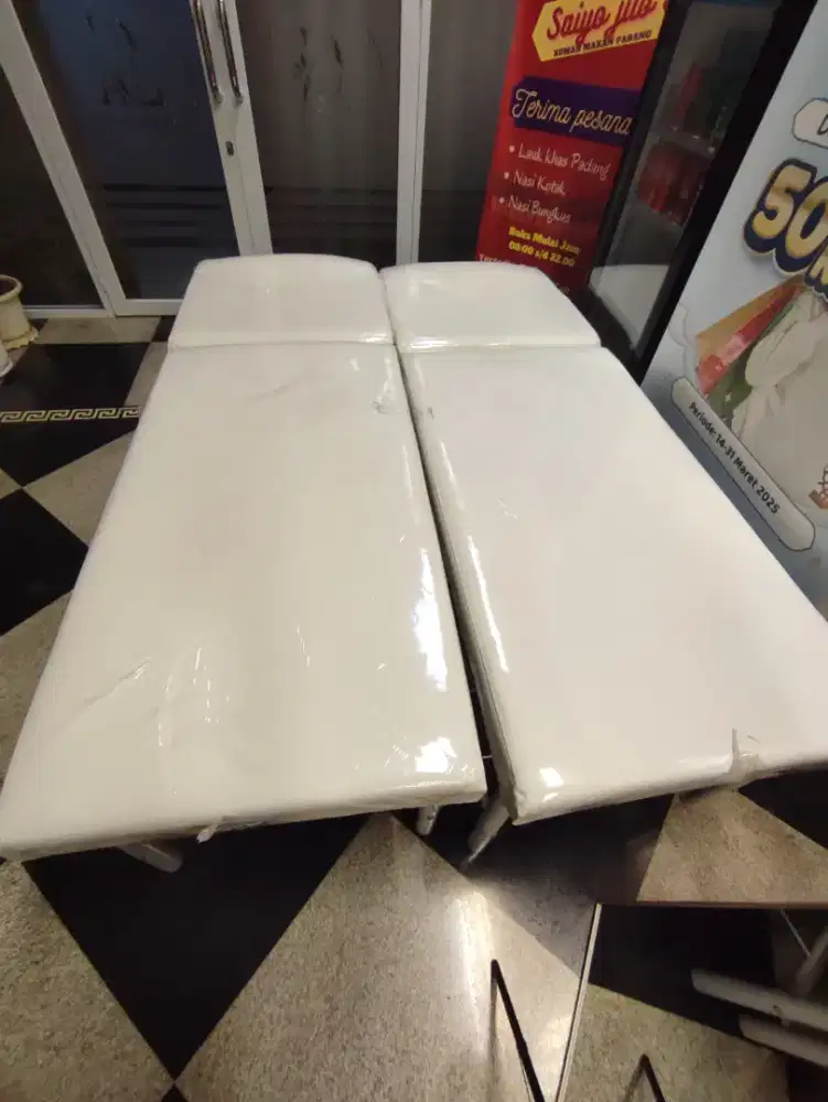 BED / Tempat Tidur KLINIK Untuk Facial kecantikan