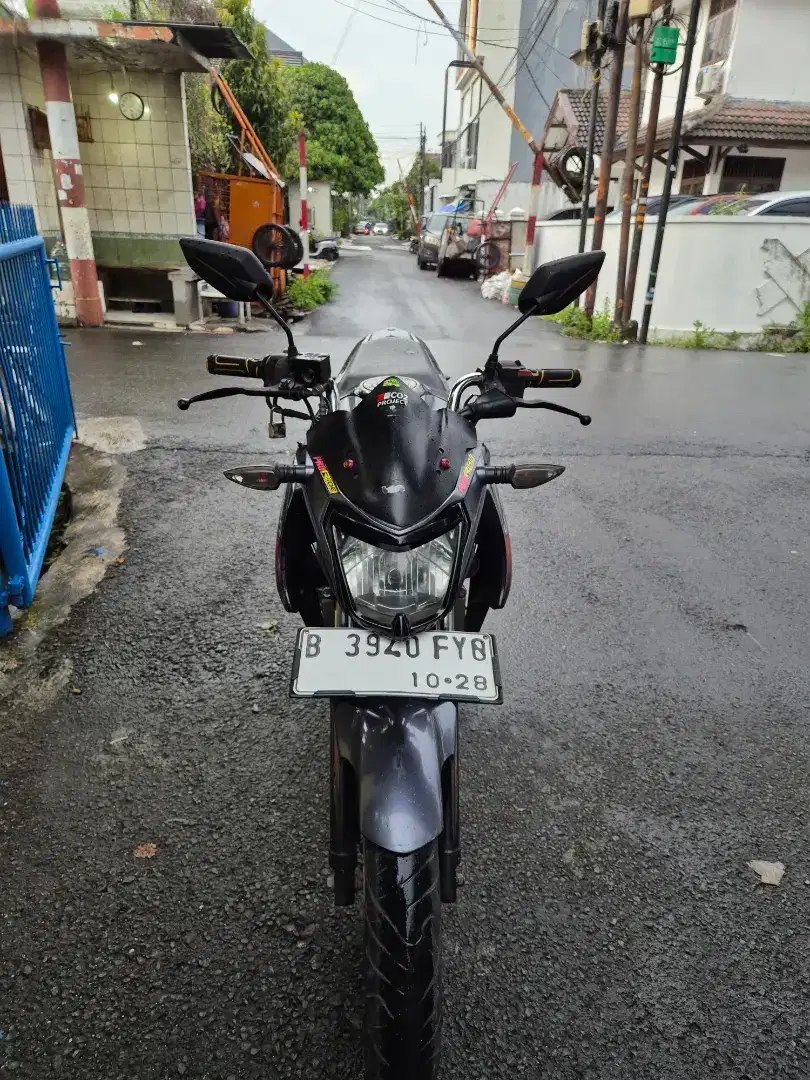 YAMAHA VIXION 2015 CBR R15