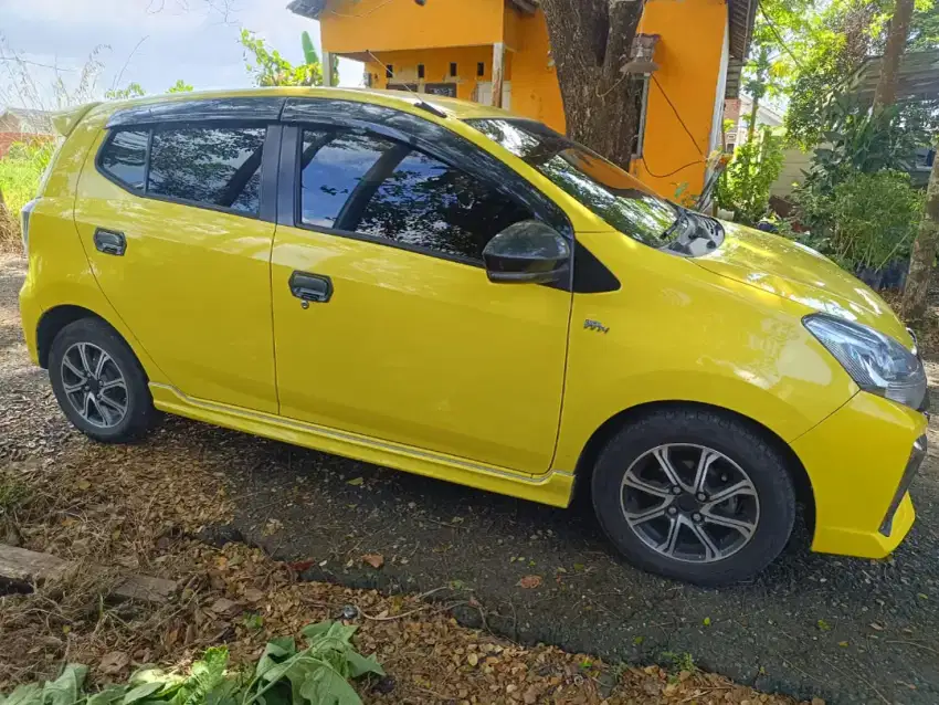 Ayla R.12 AT Kuning