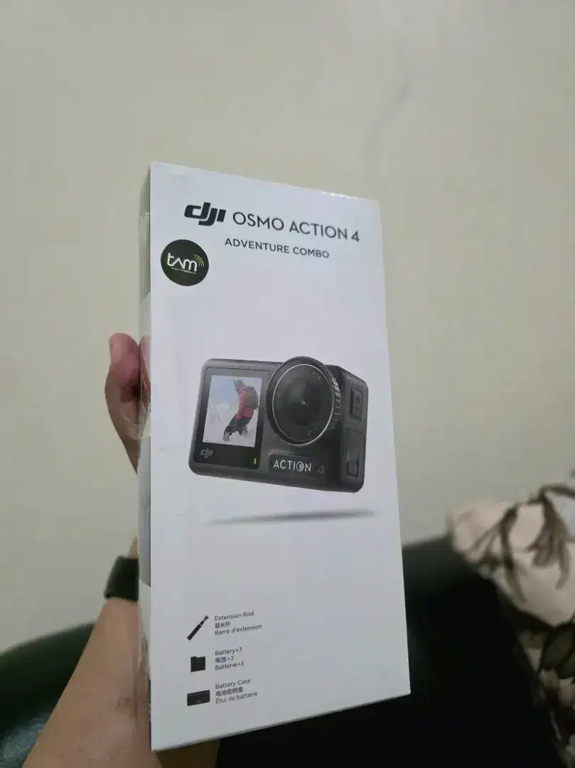 DJI Osmo Action 4 Adventure Combo
