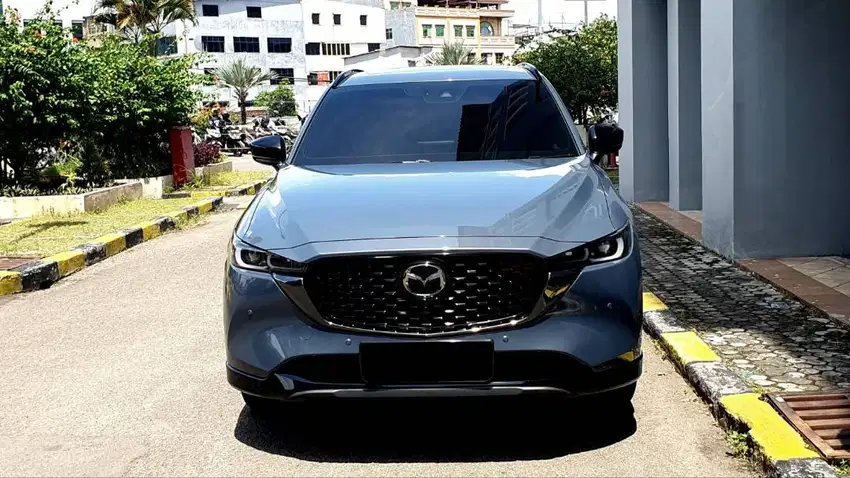 Mazda CX5 CX-5 CX 5 Kuro Edition AT Abu 2022 Like New KM 35rb Record