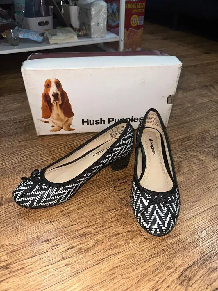 Sepatu Hush Puppies wanita 37 nikita discover KA43593BW