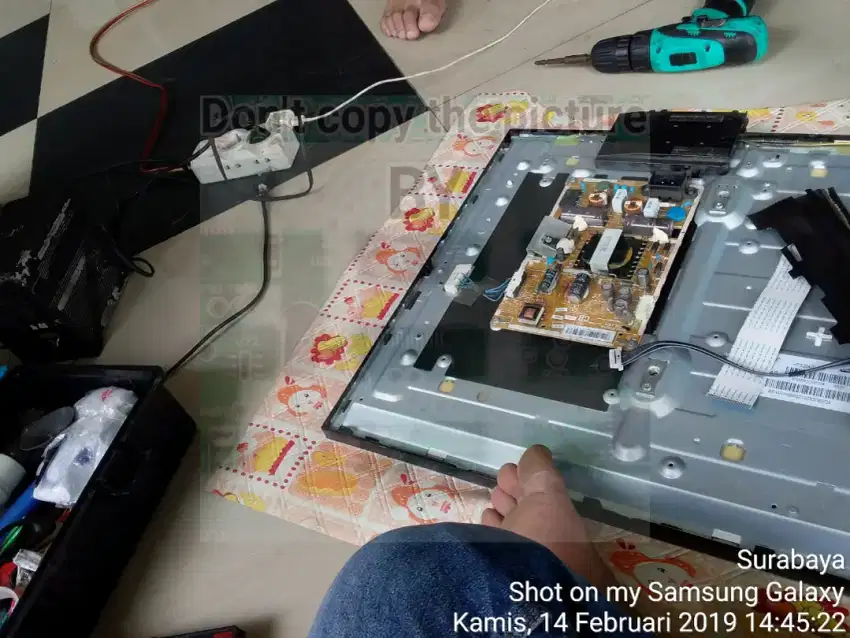 Servis Service TV Android, LCD, LED, Plasma, panggilan (bergaransi)