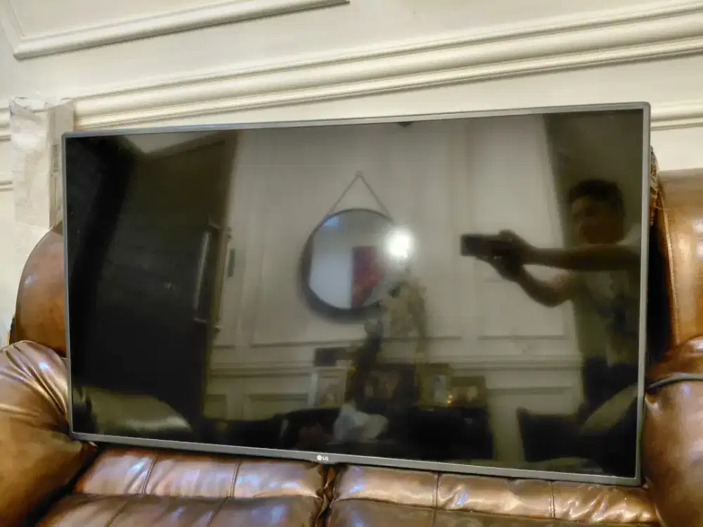 Televisi LG 50LB561T