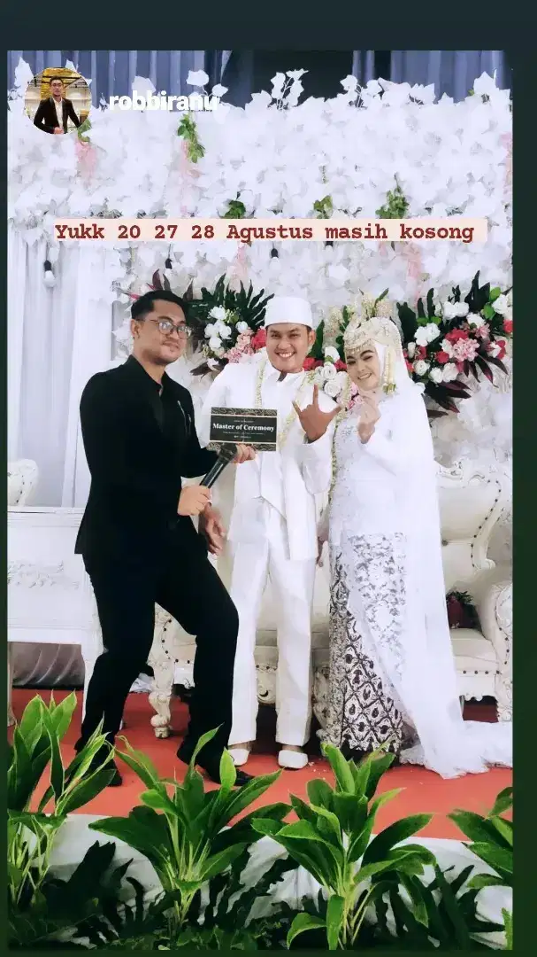 MC,Host, moderator,MC akad dan Resepsi,ulang tahun,MC all event,dll