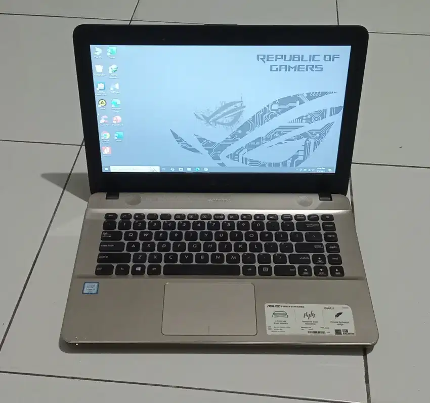 Laptop Asus X441u Core i3 Gen6, Ram 12GB DdR4, SSD 128GB