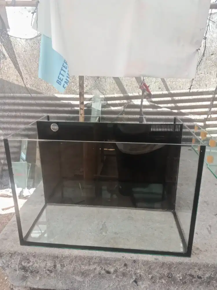 Aquarium 60x40x40 filter belakang