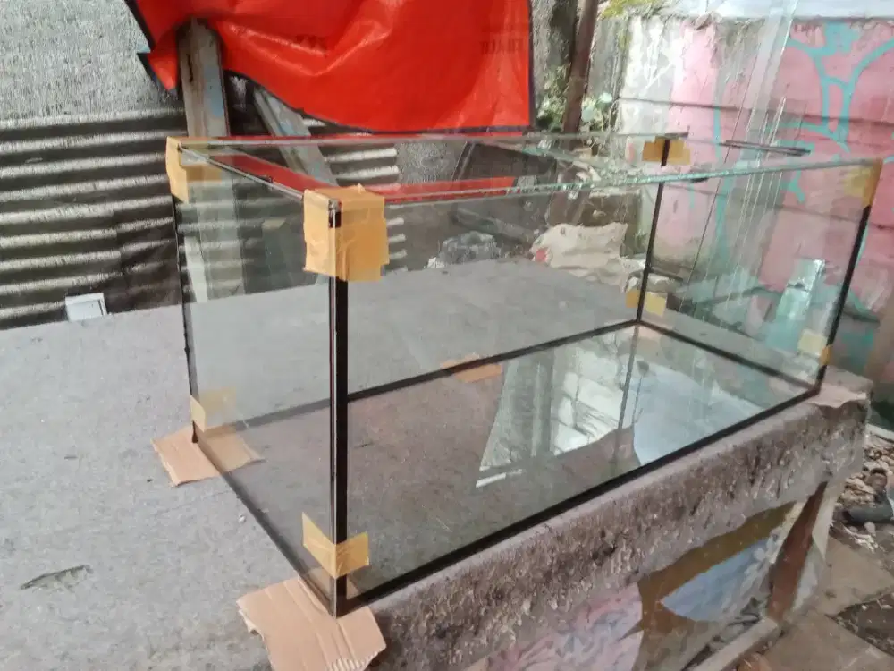 Aquarium 100x40x40 kaca 5 dasar 8