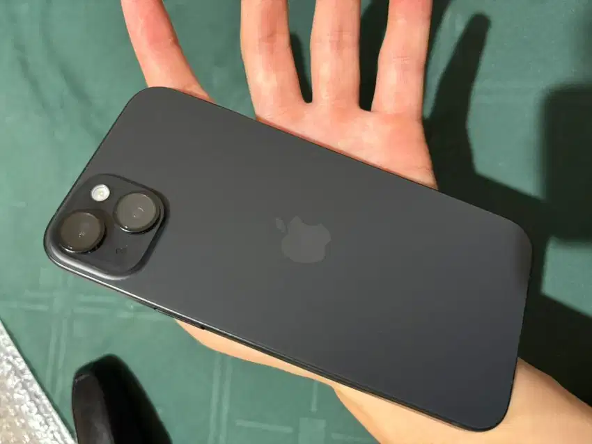 iPhone  15 Plus