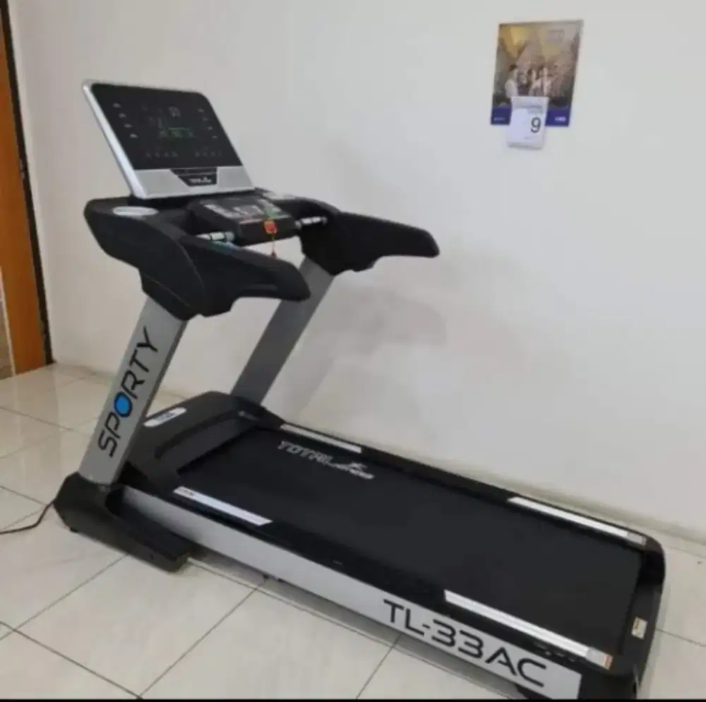 Treadmill Electrik Commersil TL-33 AC Total Fitness