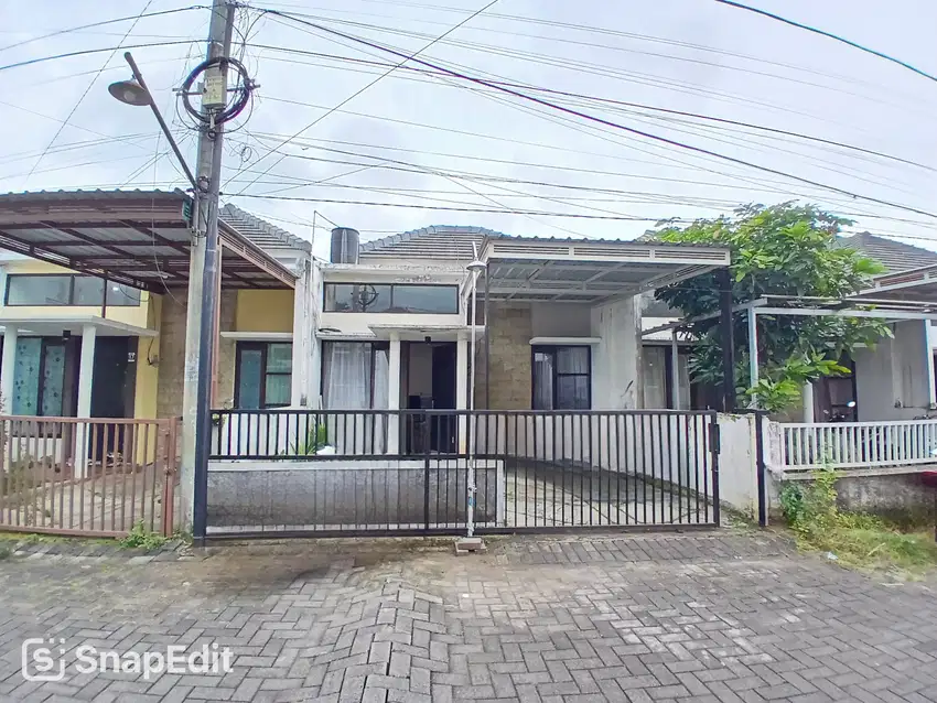 Rumah Minimalis Siap Huni di Cluster One Gate System Joyo Grand