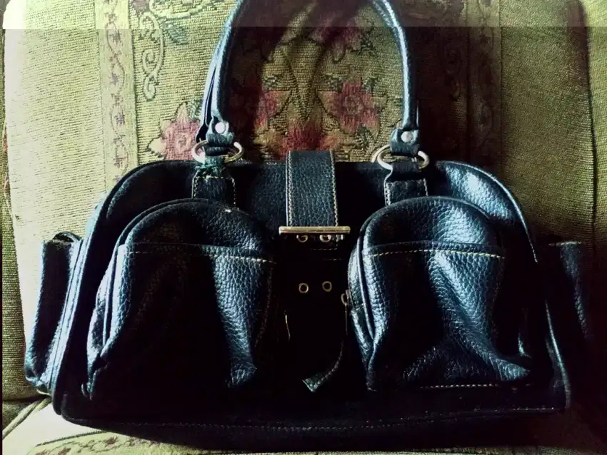 Tas kulit selendang untuk wanita