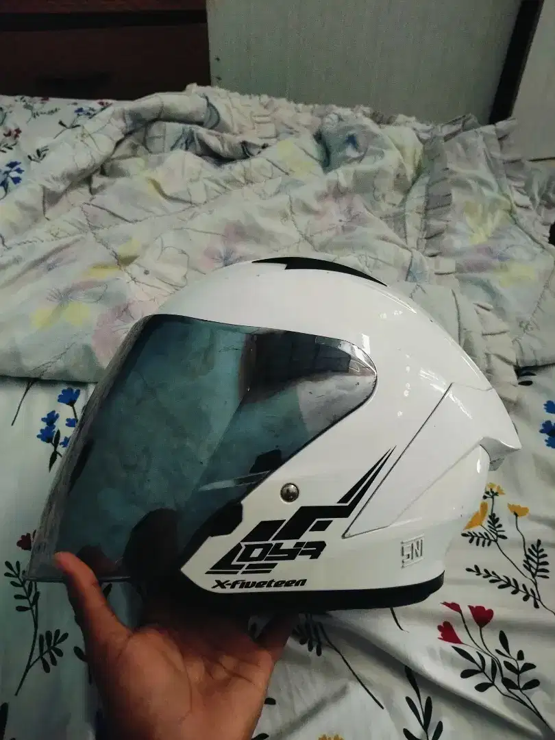 jual helm dyr lagi bu