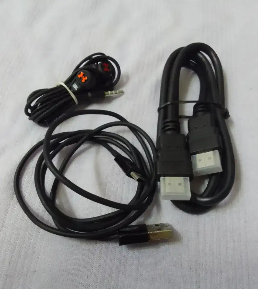 kabel charger hp realme tepsi