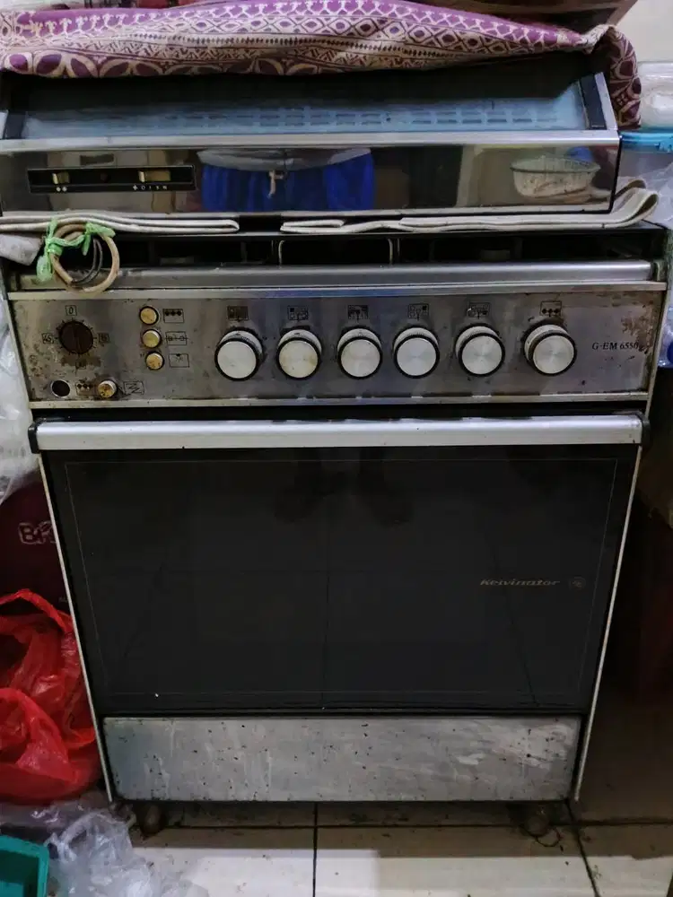 Kompor Oven 4 Tungku Kelvinator