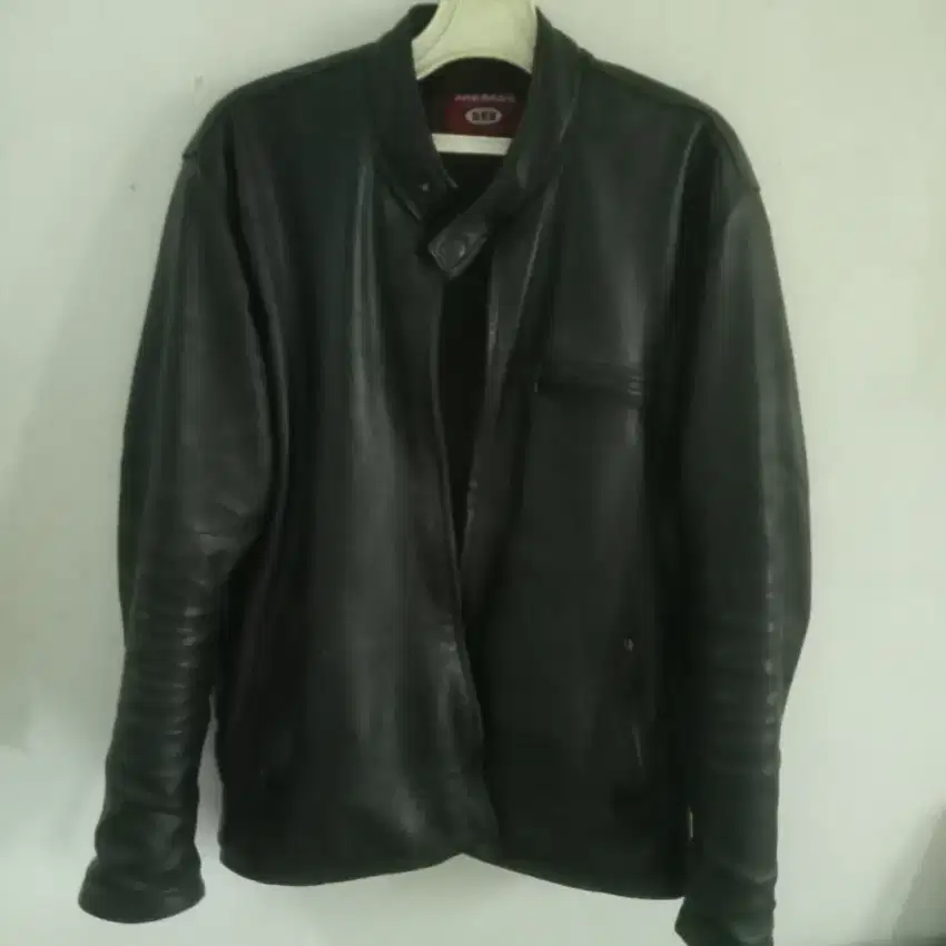Jaket kulit pria