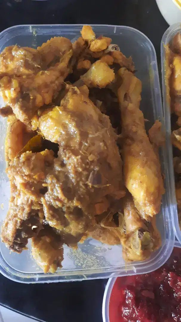 Home made Ayam ungkep lengkap sambal