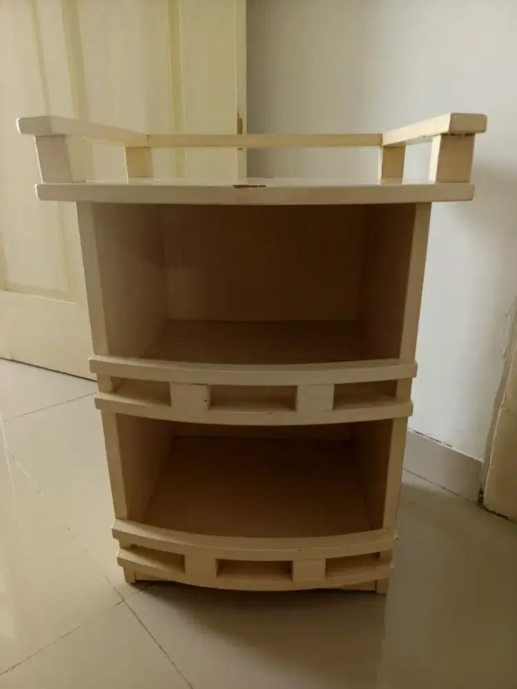 Rak Dispenser Air Galon (Bonus guci galonnya)