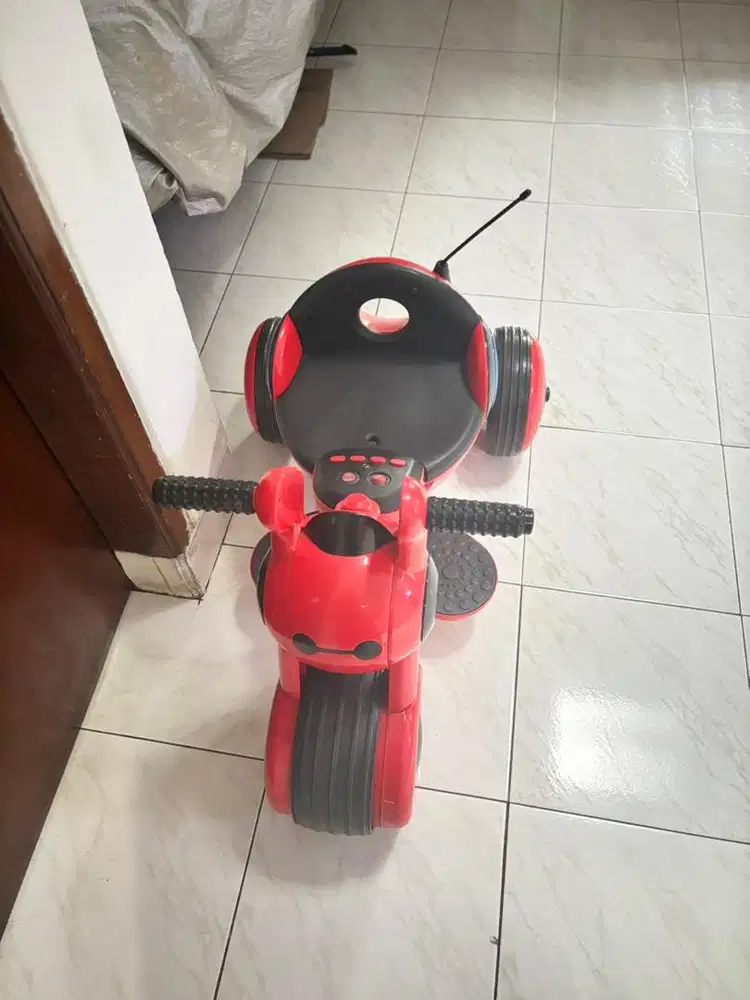 Motor aki anak kecil