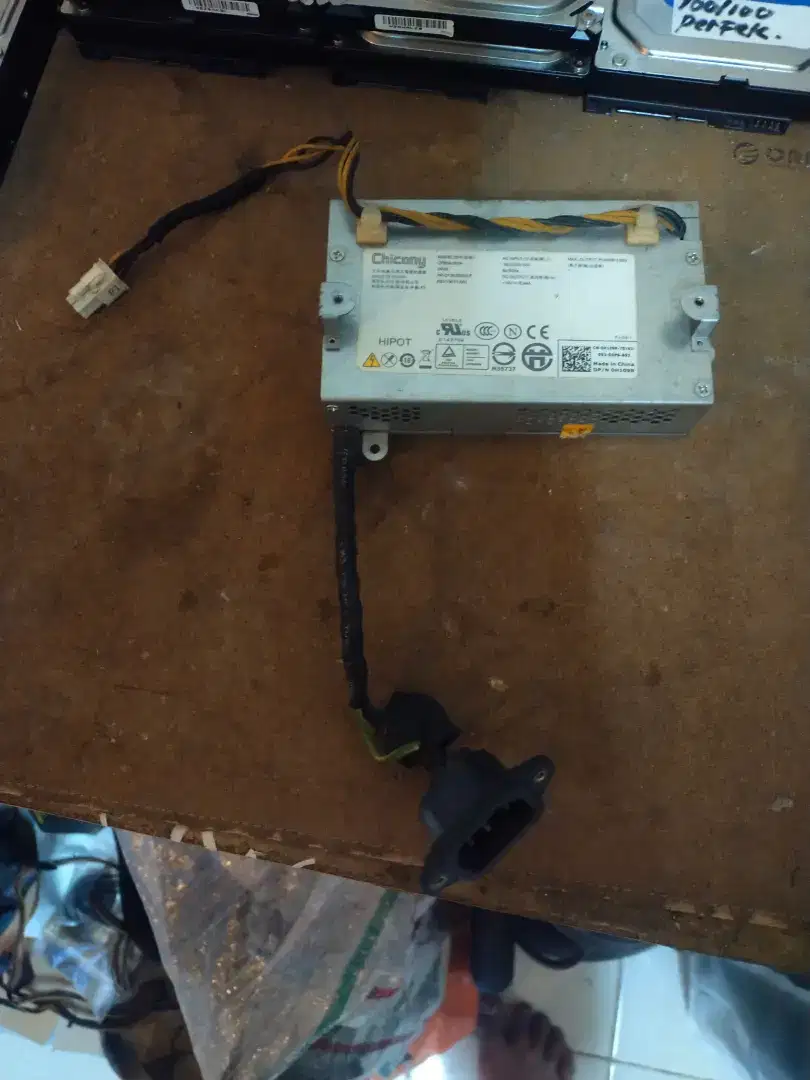 Psu all in one 19v 6 amper.