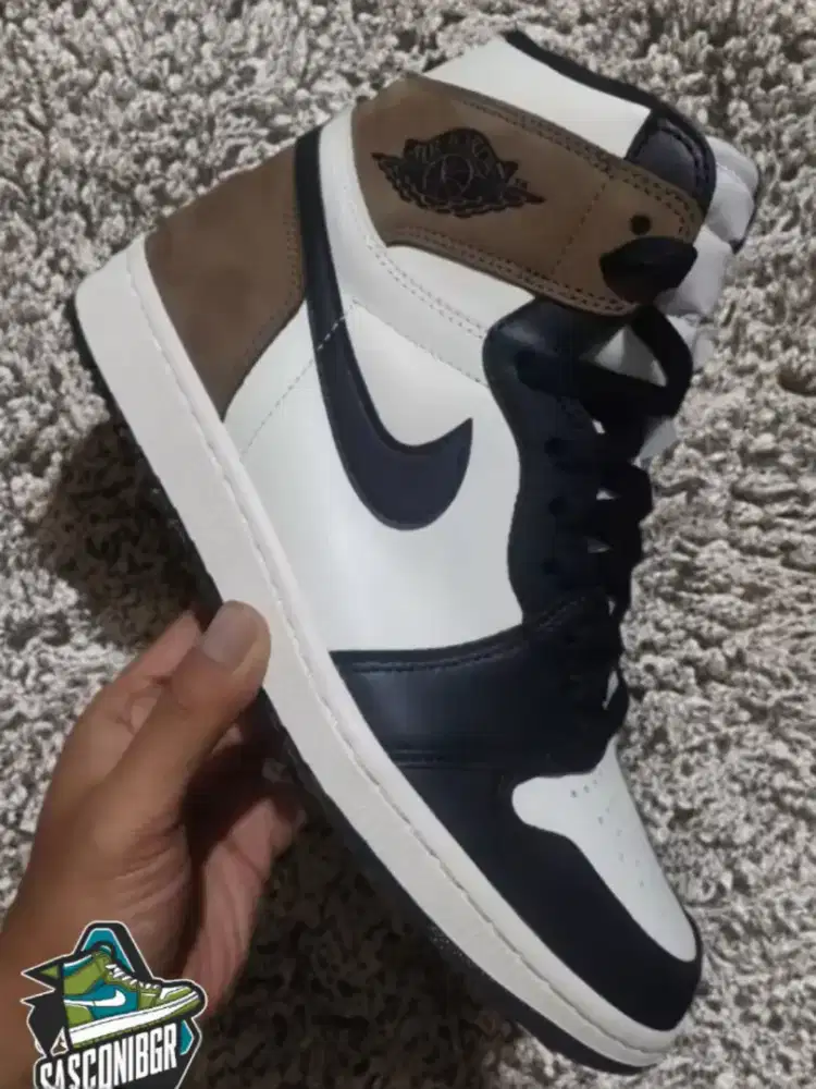 Sepatu sneakers Nike AJ1 retro Jordan 1 high dark mocca