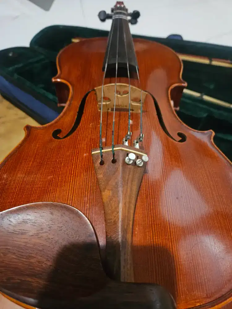 Viola 16inc buatan itali