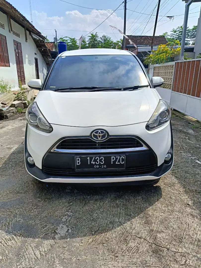 Sienta G MT Kridit Dp15jt BS SYARIAH TANPA SURVE GARANSI1TH BSTT