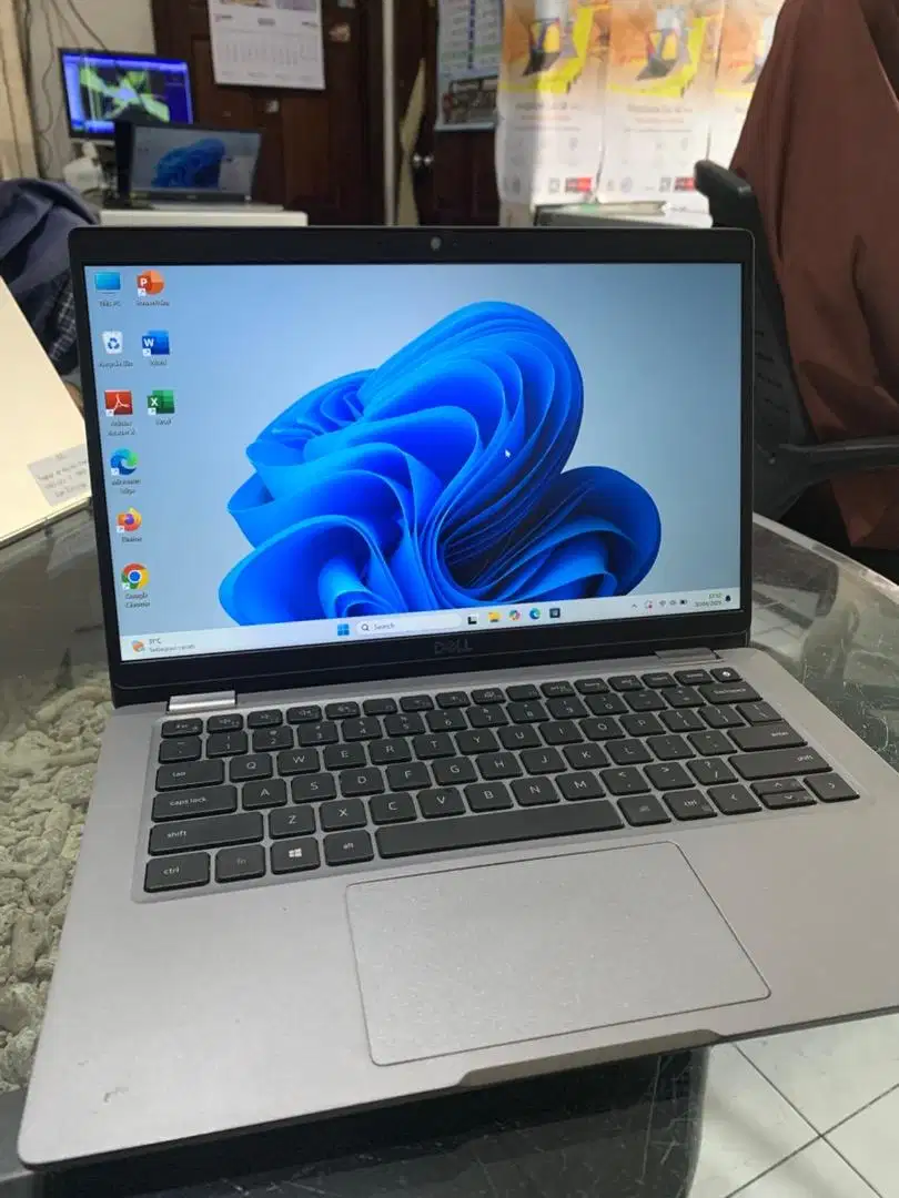 Laptop Dell Latitude 5320