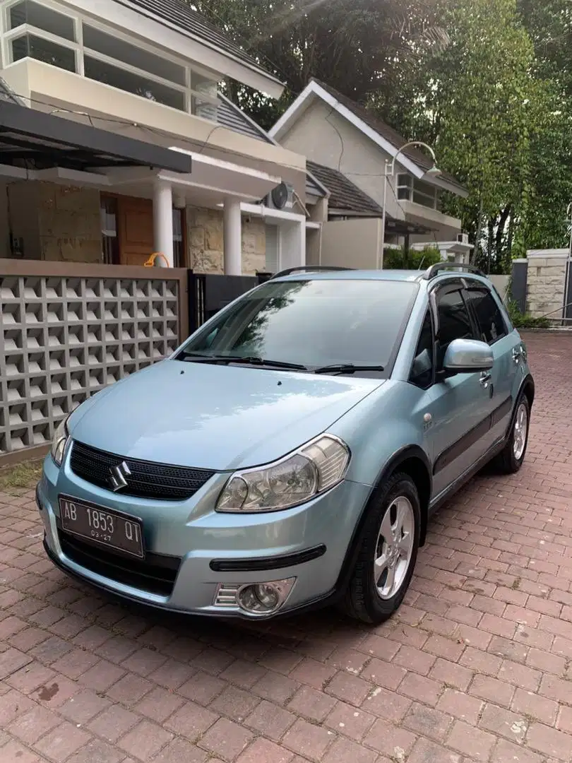 Suzuki SX4 x-over 2007 CBU matic cross over hatchback yaris jazz swift