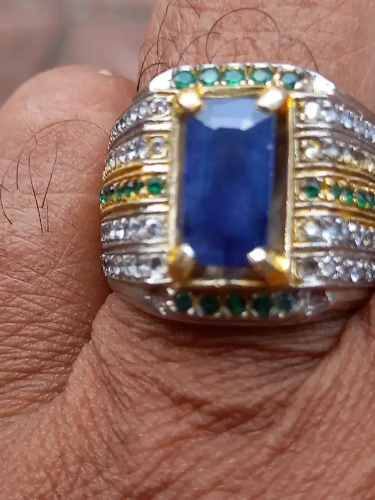 Cincin batu blue safir , natural