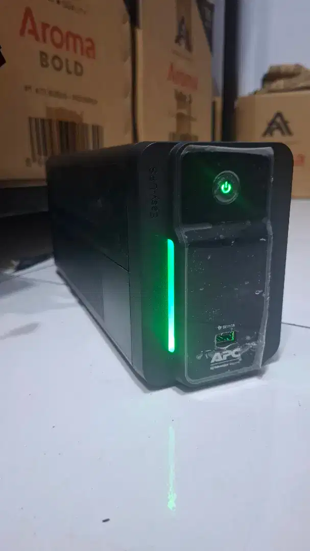 Ups apc 700va normal