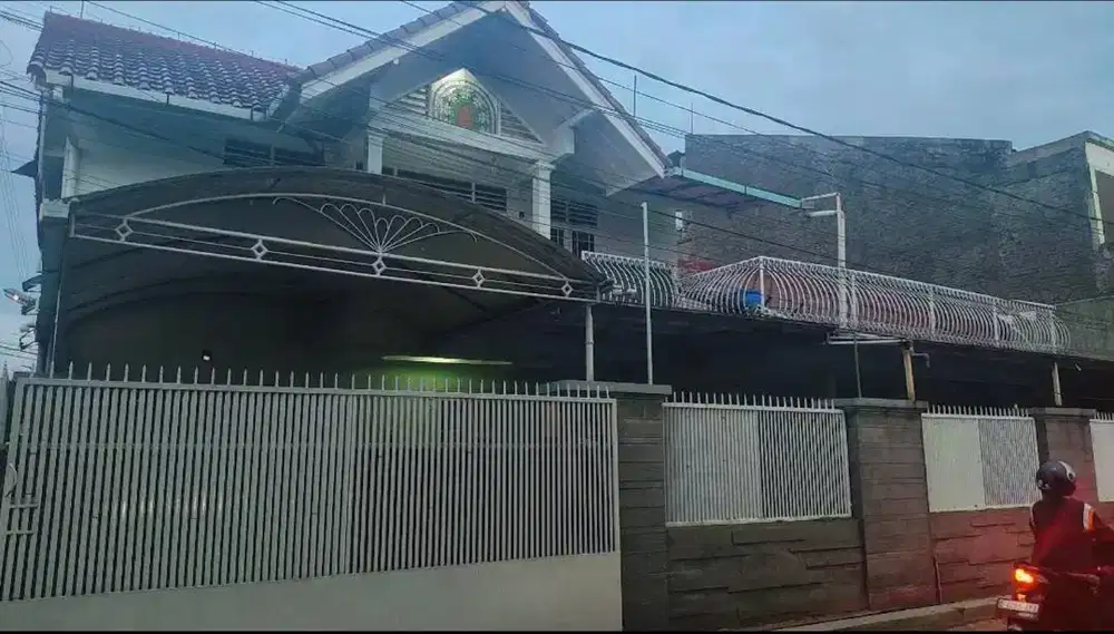 Dijual / Disewa Cepat BU Rumah Antapani