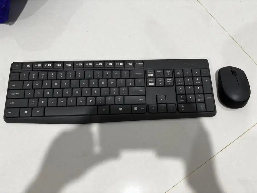 Keyboard & Mouse Logitech