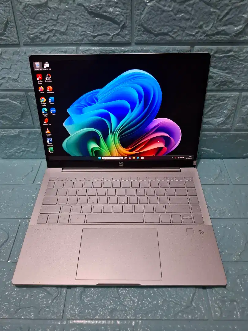Hp Pavilion Plus Intel Core I5-1240P Intel Irish Xe Graphics Ram 8/256