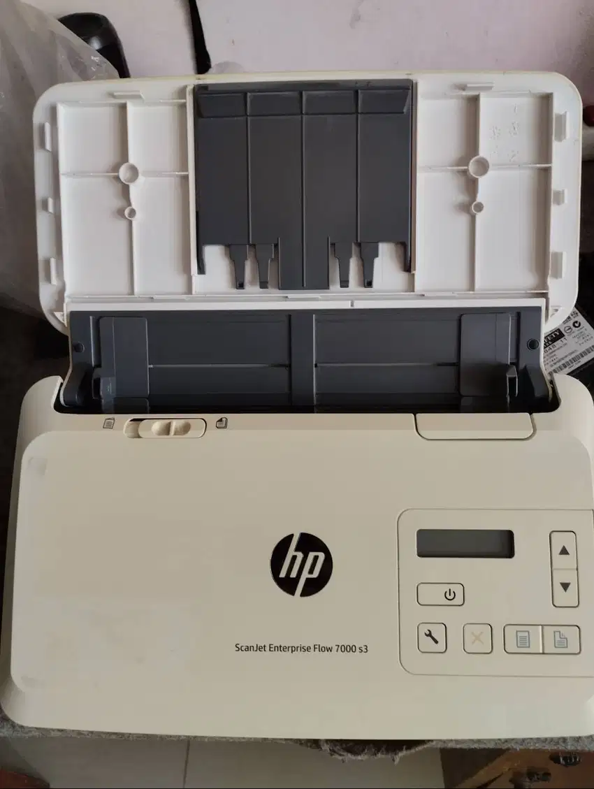 Scanner HP ScanJet Enterprise Flow 7000 s3 Sheet-feed scan dokumen