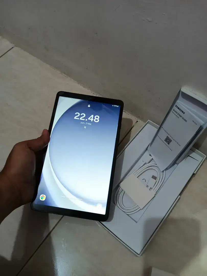 Samsung Tab A9 LTE (bisa SIM) - Masih Garansi