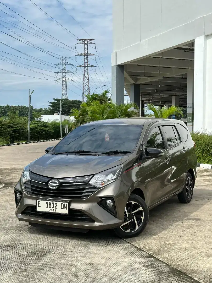 Daihatsu Sigra R 1.2 deluxe