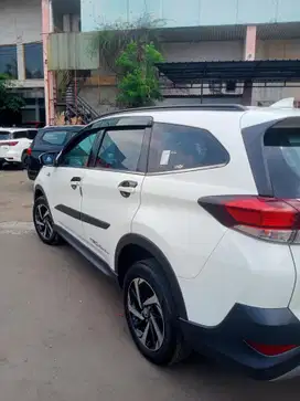 Toyota Rush 2018 Bensin