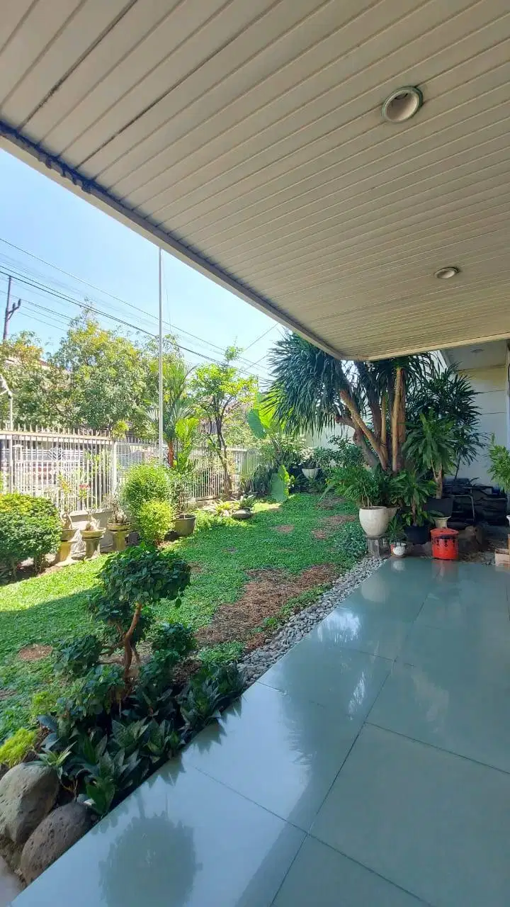 Dijual Rumah Darmo Baru Bersih Terawat Surabaya Barat