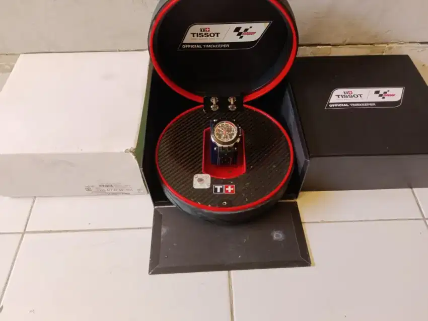 Tissot t-race chronograph