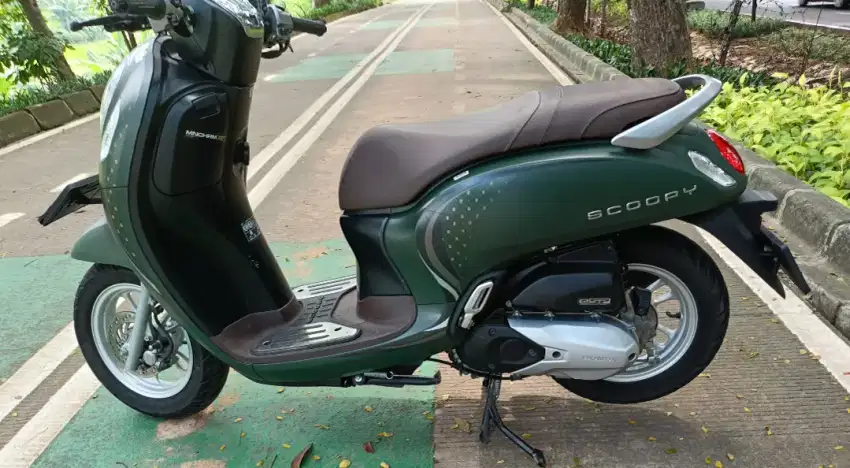 Scoopy prestige keyless