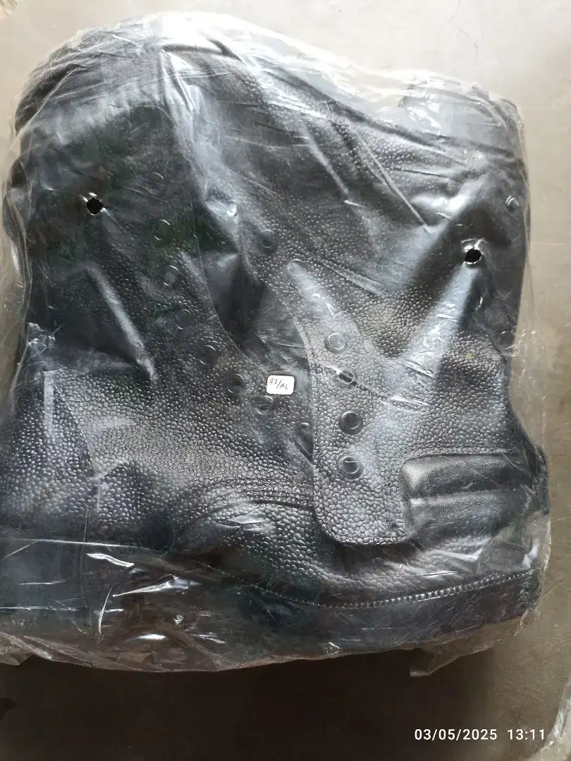 Sepatu pdl security