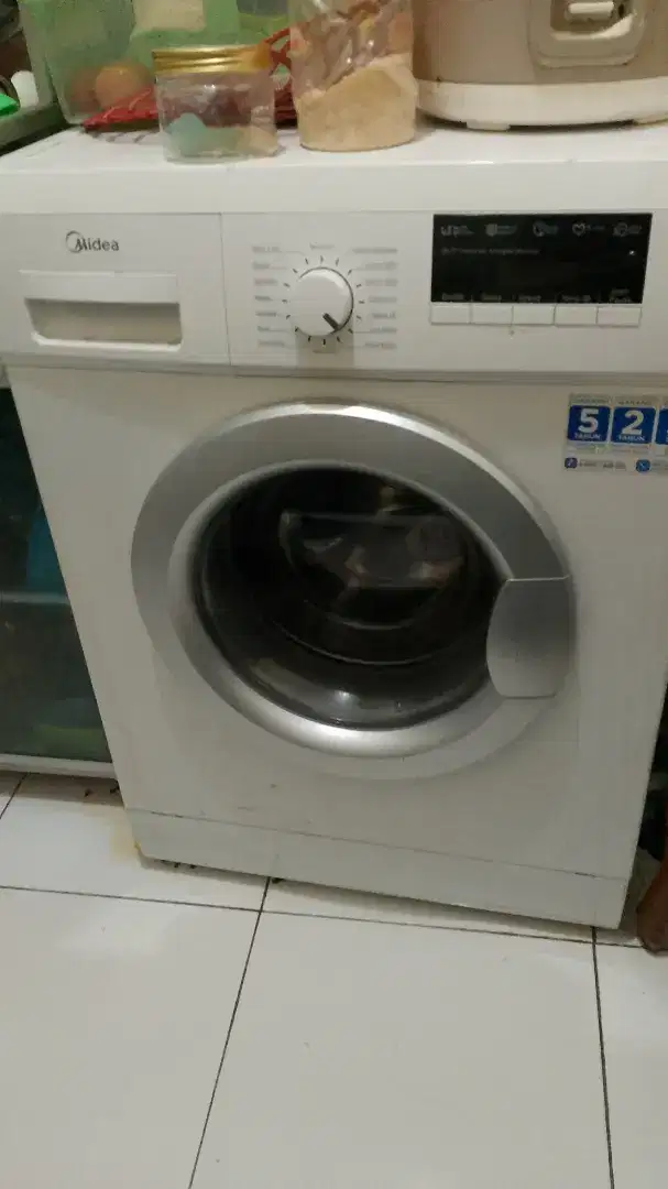 Jual mesin cuci merk midea Front Loading