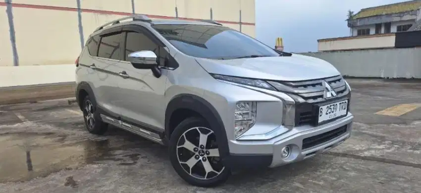 [OLXMOBBI] DP Rendah Mitsubishi Xpander 1.5 Cross Bensin-AT 2019 TRD B