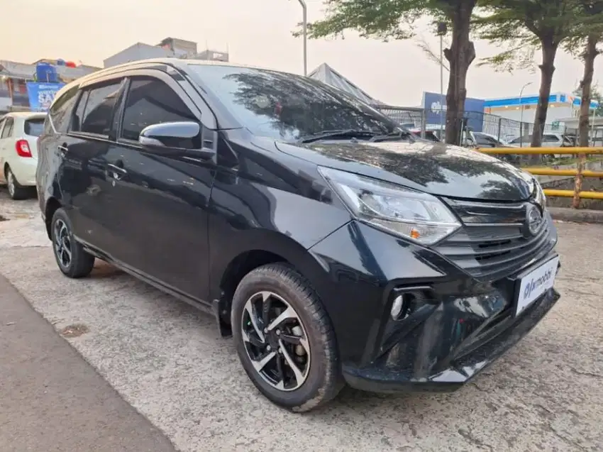 [OLX Mobbi] Daihatsu Sigra Silver 1.2 R Bensin-MT 2023 DOR